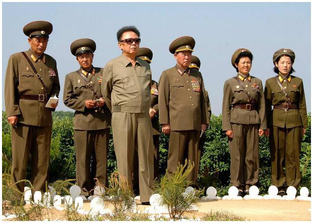 Chủ tịch Triều Tiên Kim Jong Il lúc sinh thời Chủ tịch Triều Tiên Kim Jong Il lúc sinh thời