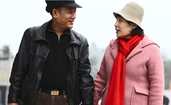 Và lúc nào cũng tay trong tay như hồi mới cướ́i. >> xem chi tiết tại đây Và lúc nào cũng tay trong tay như hồi mới cướ́i. >> xem chi tiết tại đây