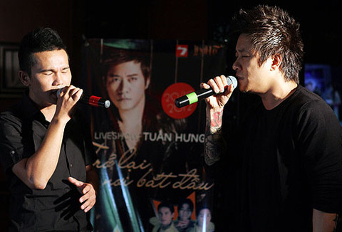 3 thành viên còn lại ở trong nước của Quả Dưa Hấu vẫn thường xuyên góp mặt với nhau trong các sự kiện lớn. 3 thành viên còn lại ở trong nước của Quả Dưa Hấu vẫn thường xuyên góp mặt với nhau trong các sự kiện lớn.