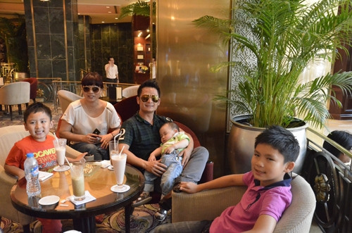 Dù vậy, sắp tới đây, lần đầu tiên sau 10 năm định cư tại Mỹ, Bằng Kiều đã được Bộ Văn hóa Thể thao và Du lịch cấp phép biểu diễn 2 chương trình tại quê nhà. Điều này thể hiện rõ tinh thần bao dung và nhân văn của cơ quan quản lý văn hóa nói riêng, khán giả trong nước nói chung đối với một số nghệ sĩ người Việt định cư ở hải ngoại như Bằng Kiều. Dù vậy, sắp tới đây, lần đầu tiên sau 10 năm định cư tại Mỹ, Bằng Kiều đã được Bộ Văn hóa Thể thao và Du lịch cấp phép biểu diễn 2 chương trình tại quê nhà. Điều này thể hiện rõ tinh thần bao dung và nhân văn của cơ quan quản lý văn hóa nói riêng, khán giả trong nước nói chung đối với một số nghệ sĩ người Việt định cư ở hải ngoại như Bằng Kiều.