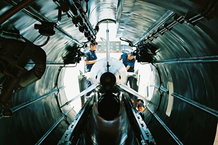 Thủy thủ Lữ đoàn 172, Vùng 3 Hải quân kiểm tra tên lửa chuẩn bị đi biển Thủy thủ Lữ đoàn 172, Vùng 3 Hải quân kiểm tra tên lửa chuẩn bị đi biển