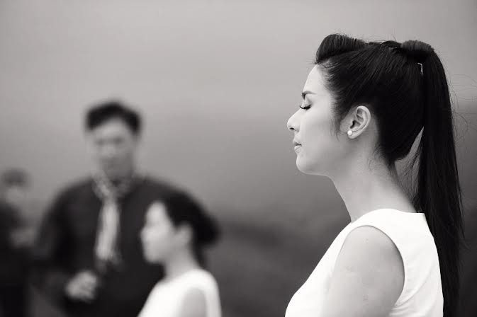 Tự hào giới thiệu rằng “Tôi là MISS Việt Nam, tôi làm ra sản phẩm như thế này”, Hân nghĩ rằng đó là cách quảng bá con người cảnh đẹp Việt Nam rất hiệu quả”. Tự hào giới thiệu rằng “Tôi là MISS Việt Nam, tôi làm ra sản phẩm như thế này”, Hân nghĩ rằng đó là cách quảng bá con người cảnh đẹp Việt Nam rất hiệu quả”.