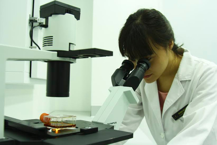 Chỉ 1 lần xét nghiệm máu, các chuyên gia sẽ dựa trên kết quả để đưa ra lời khuyên hoặc cảnh báo về nguy cơ mắc bệnh ung thư. Chỉ 1 lần xét nghiệm máu, các chuyên gia sẽ dựa trên kết quả để đưa ra lời khuyên hoặc cảnh báo về nguy cơ mắc bệnh ung thư.