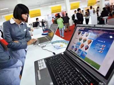 Thời gian tới, nhà mạng MobiFone sẽ được cổ phần hóa. Ảnh: Đức Thanh Thời gian tới, nhà mạng MobiFone sẽ được cổ phần hóa. Ảnh: Đức Thanh