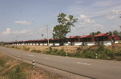 Nhà ở do HAGL xây tặng cho người dân Attapeu Nhà ở do HAGL xây tặng cho người dân Attapeu