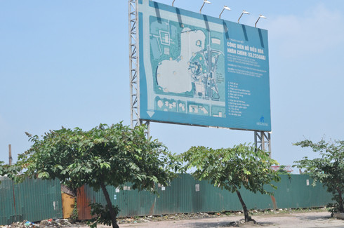 Đến nay, dự án công viên Nhân Chính vẫn trong thực trạng “bất động” Đến nay, dự án công viên Nhân Chính vẫn trong thực trạng “bất động”