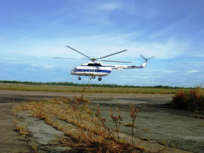 Trang bị hiện đại của Không quân Việt Nam để phục vụ nhiệm vụ bảo vệ tổ quốc, phát triển kinh tế và hỗ trợ nhân dân vùng gặp thiên tai. Trang bị hiện đại của Không quân Việt Nam để phục vụ nhiệm vụ bảo vệ tổ quốc, phát triển kinh tế và hỗ trợ nhân dân vùng gặp thiên tai.