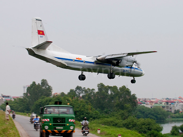 Trang bị hiện đại của Không quân Việt Nam để phục vụ nhiệm vụ bảo vệ tổ quốc, phát triển kinh tế và hỗ trợ nhân dân vùng gặp thiên tai. Trang bị hiện đại của Không quân Việt Nam để phục vụ nhiệm vụ bảo vệ tổ quốc, phát triển kinh tế và hỗ trợ nhân dân vùng gặp thiên tai.