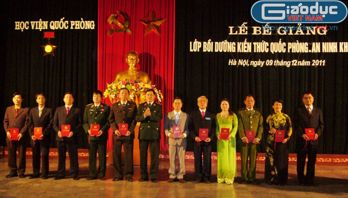 Lễ bế giảng Lễ bế giảng