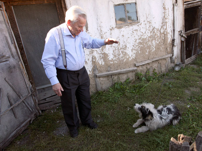 Mikhail Kalashnikov lúc sinh thời Mikhail Kalashnikov lúc sinh thời