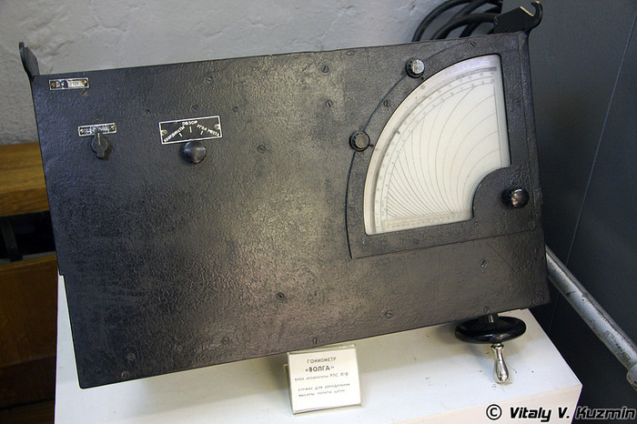 Goniometer "Volga" - một thành phần của hệ thống radar P-8 Goniometer "Volga" - một thành phần của hệ thống radar P-8