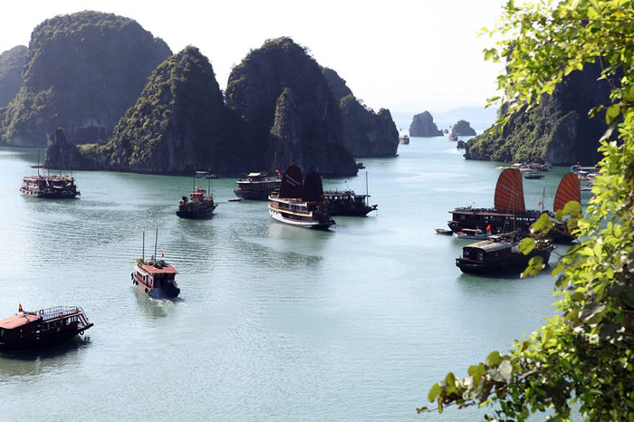 Vịnh Hạ Long - một trong những di sản thiên nhiên thế giới của Việt Nam. Ảnh minh họa. Vịnh Hạ Long - một trong những di sản thiên nhiên thế giới của Việt Nam. Ảnh minh họa.