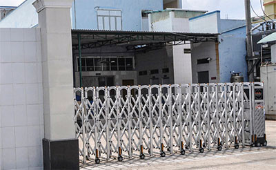 Công ty Mai Sao lâm cảnh phá sản nhưng giám đốc Thiên vẫn lập hồ sơ khống vay hơn 41 tỷ đồng. Công ty Mai Sao lâm cảnh phá sản nhưng giám đốc Thiên vẫn lập hồ sơ khống vay hơn 41 tỷ đồng.