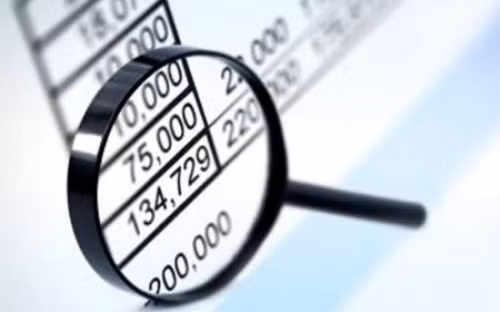 Đến giờ này, chúng ta thực sự không biết lượng tồn kho bất động sản là bao nhiêu. Các số liệu của cơ quan quản lý, của Hiệp hội bất động sản hay của các tổ chức nghiên cứu rất khác nhau: 200.000 căn hay 40.000 căn; 83.000 tỷ đồng hay 40.000 tỷ đồng? - Ảnh minh họa.