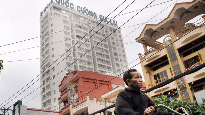 Công ty đầu tư phát triển nhà Quốc Cường (Quốc Cường Gia Lai) - chủ đầu tư chung cư Quốc Cường Gia Lai (quận 7, TP.HCM) - phải bồi thường 248 triệu đồng cho một khách hàng vì chậm bàn giao căn hộ - Ảnh: THANH ĐẠM