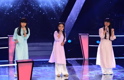 Phần biểu diễn trong đội của Lam Trường