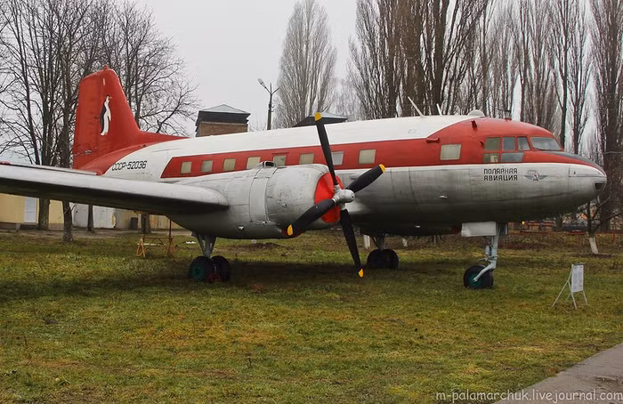 Máy bay dân dụng của hãng hàng không Polar Aviation Máy bay dân dụng của hãng hàng không Polar Aviation