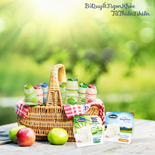 Sữa chua Probi có cả dạng ăn và dạng uống với đa dạng mùi vị, có thể làm hài lòng cả thành viên khó tính nhất trong gia đình.