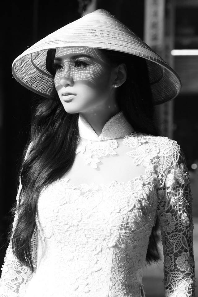 Diễm Hương "nhịn nhục" vì điều gì?