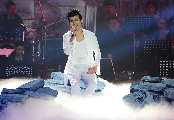 Nathan Lee đang trở thành ứng cử viên sáng giá nhất cho chức vô địch Nathan Lee đang trở thành ứng cử viên sáng giá nhất cho chức vô địch