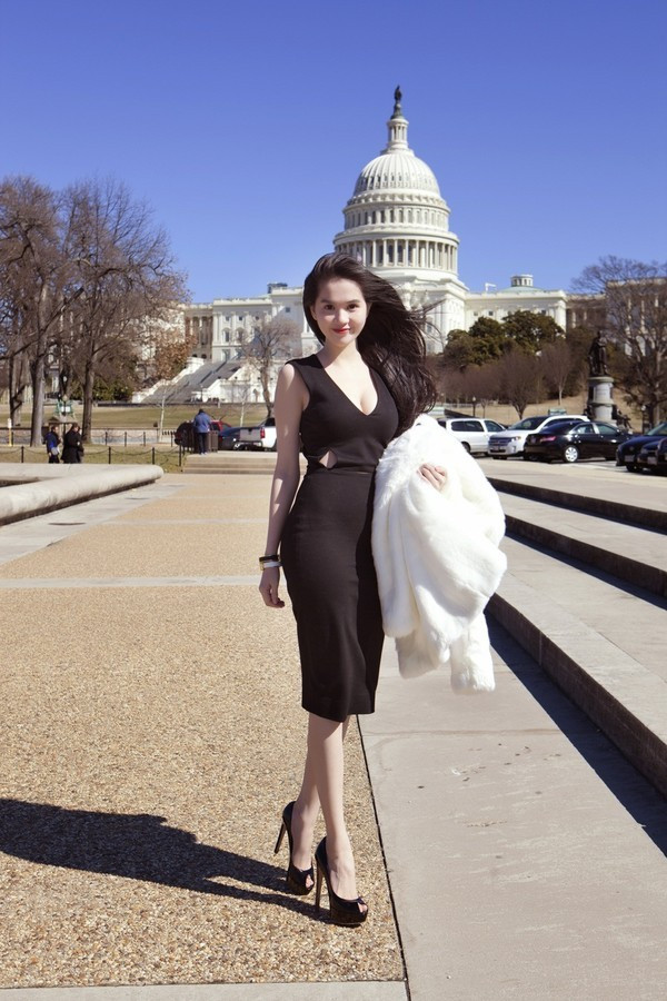 Hình ảnh Ngọc Trinh rạng ngời trên đất Mỹ Hình ảnh Ngọc Trinh rạng ngời trên đất Mỹ