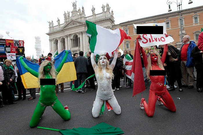 Hoạt động của phong trào FEMEN ở Rome, Italy.