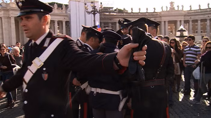 Hoạt động của phong trào FEMEN ở Rome, Italy.