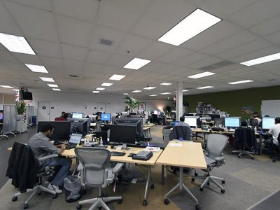 Một góc văn phòng làm việc của Facebook Một góc văn phòng làm việc của Facebook
