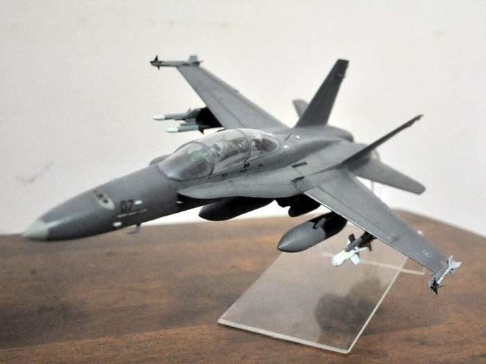 Mô hình máy bay F/A 18D Hornet của Mỹ Mô hình máy bay F/A 18D Hornet của Mỹ