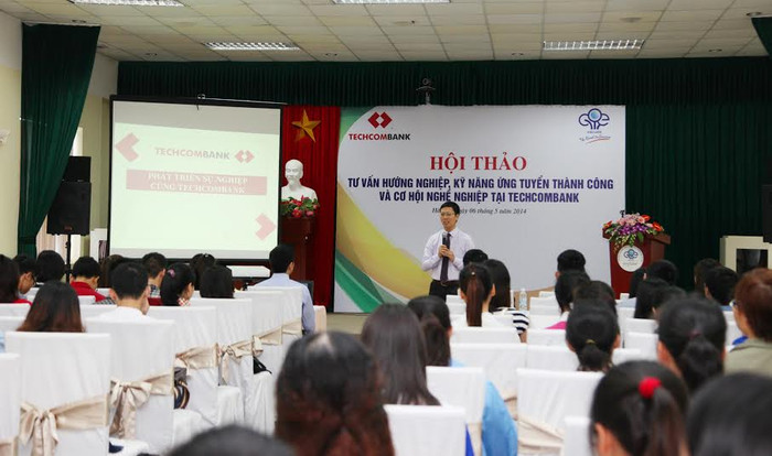 Chương trình thực tập sinh tập trung của Techcombank được chú trọng đầu tư, triển khai bài bản, chuyên nghiệp, đáp ứng nhu cầu thực tập rất lớn của các sinh viên năm cuối. Chương trình thực tập sinh tập trung của Techcombank được chú trọng đầu tư, triển khai bài bản, chuyên nghiệp, đáp ứng nhu cầu thực tập rất lớn của các sinh viên năm cuối.
