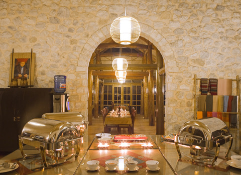 Nhà hàng ấm cúng. Nhà hàng ấm cúng.