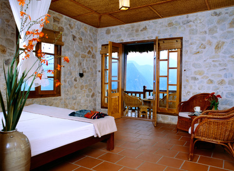 Phòng nghỉ mang bản sắc dân tộc, giá 100-125 USD một đêm. Phòng nghỉ mang bản sắc dân tộc, giá 100-125 USD một đêm.