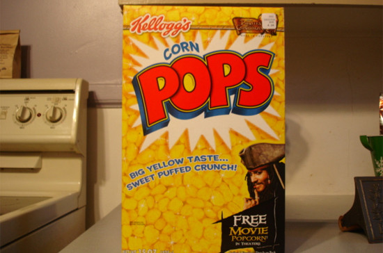 7. Bỏng ngô Kellogg's Corn Pops Từng là loại thực phẩm dành cho bữa sáng, bỏng ngô Kellogg's Corn Pops giờ bị người tiêu dùng từ chối do lo ngại của các bậc phụ huynh đối với sức khỏe của con trẻ. Nhiều khả năng, hãng Kellog’s sẽ phải từ bỏ những loại sản phẩm có hàm lượng đường cao. 7. Bỏng ngô Kellogg's Corn Pops Từng là loại thực phẩm dành cho bữa sáng, bỏng ngô Kellogg's Corn Pops giờ bị người tiêu dùng từ chối do lo ngại của các bậc phụ huynh đối với sức khỏe của con trẻ. Nhiều khả năng, hãng Kellog’s sẽ phải từ bỏ những loại sản phẩm có hàm lượng đường cao.