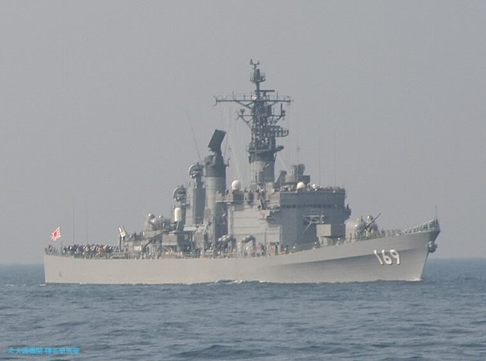 DDG-169 Tachikaze lớp Tachikaze (hiện đã đưa ra khỏi biên chế). DDG-169 Tachikaze lớp Tachikaze (hiện đã đưa ra khỏi biên chế).