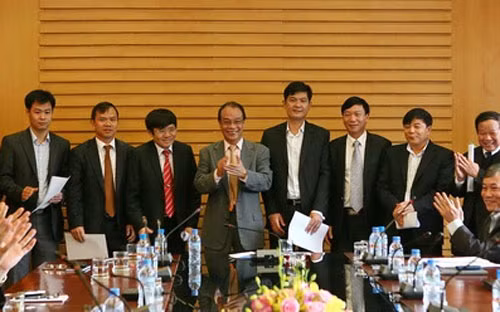 Ban lãnh đạo PG Tanker trong ngày ra mắt hôm 16/2. Ban lãnh đạo PG Tanker trong ngày ra mắt hôm 16/2.