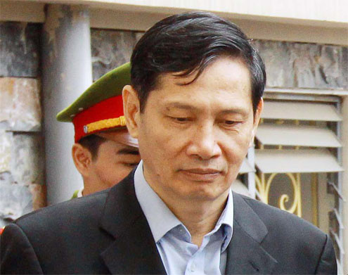 Ông Phạm Thanh Bình - Cựu Chủ tịch Hội đồng quản trị, Tổng Giám đốc và Bí thư Đảng Ủy Tập đoàn Công nghiệp Tàu thủy Vinashin. Ông Phạm Thanh Bình - Cựu Chủ tịch Hội đồng quản trị, Tổng Giám đốc và Bí thư Đảng Ủy Tập đoàn Công nghiệp Tàu thủy Vinashin.