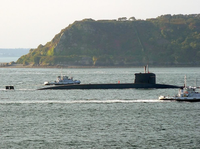 Tàu ngầm SSBN S-615 "L'inflexible" Tàu ngầm SSBN S-615 "L'inflexible"