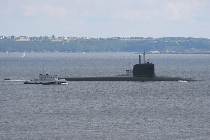 Tàu ngầm SSBN S-616 "Le Triomphant" Tàu ngầm SSBN S-616 "Le Triomphant"