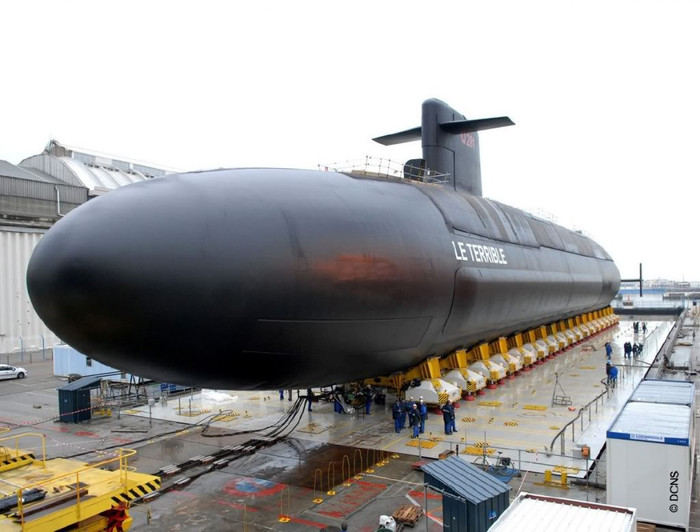 NG-SSBN S-619 "Le Terrible" NG-SSBN S-619 "Le Terrible"