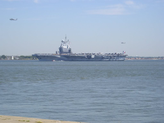 Tàu sân bay R-91 NAC "Charles de Gaulle"
