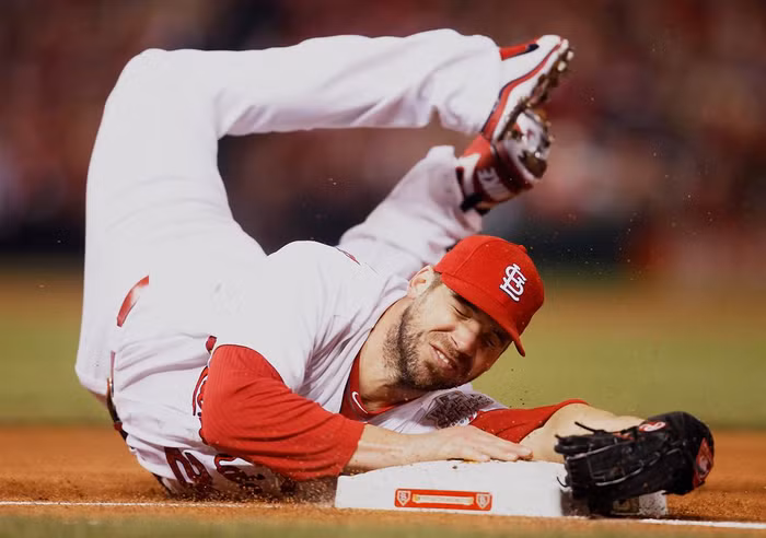 Thi đấu bóng chày ở Saint Louis, Missouri, Mỹ. Thi đấu bóng chày ở Saint Louis, Missouri, Mỹ.