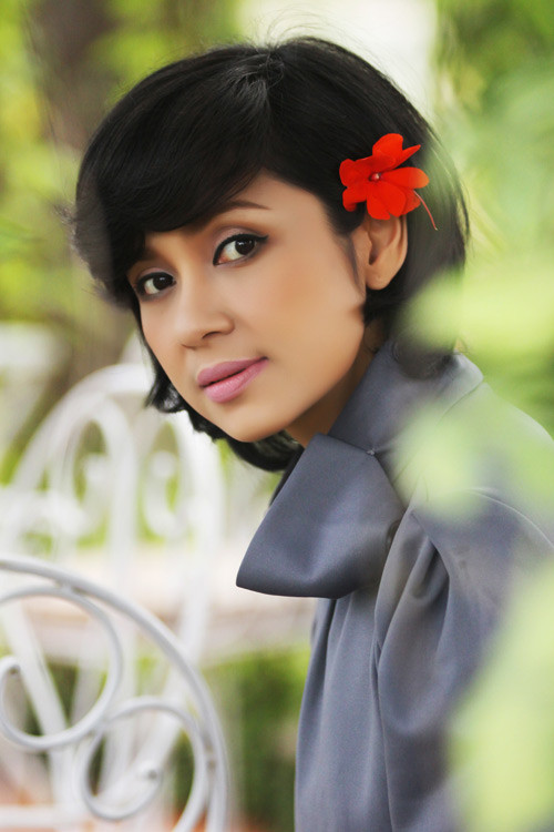 Diễn viên Việt Trinh phải rút khỏi phim trường sau những vấp ngã đầu đời Diễn viên Việt Trinh phải rút khỏi phim trường sau những vấp ngã đầu đời