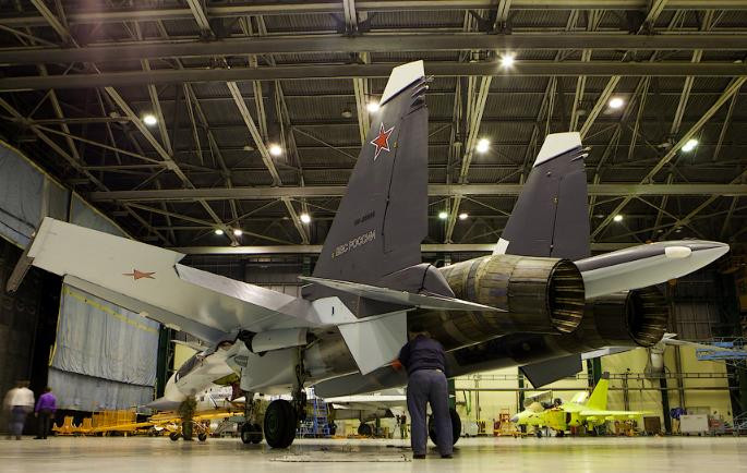 Su-30SM bên trong nhà máy chế tạo hàng không Irkutsk Su-30SM bên trong nhà máy chế tạo hàng không Irkutsk