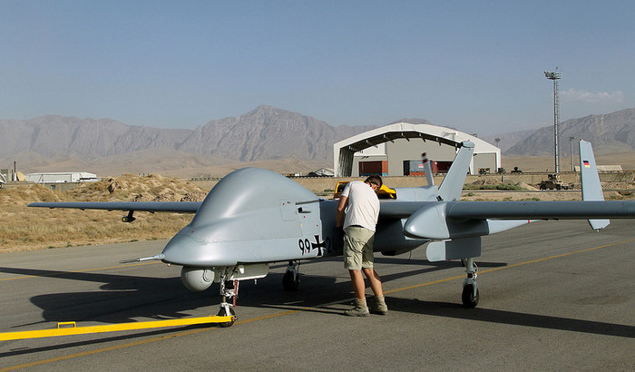 Máy bay không người lái Heron của Lực lượng Hỗ trợ An ninh Quốc tế tại Afghanistan.