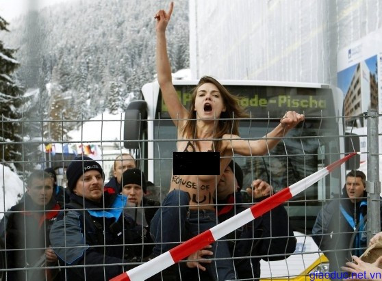 Phong trào FEMEN tại Davos, Thuỵ Sỹ