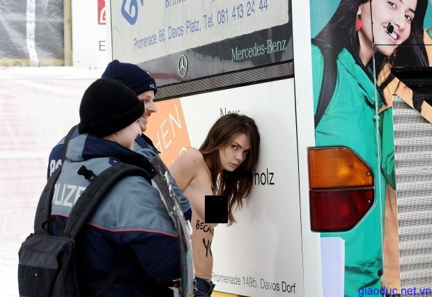 Phong trào FEMEN tại Davos, Thuỵ Sỹ