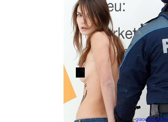 Phong trào FEMEN tại Davos, Thuỵ Sỹ