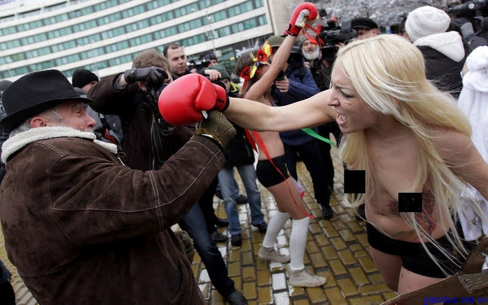 Phong trào FEMEN tại Sofia, Hungary