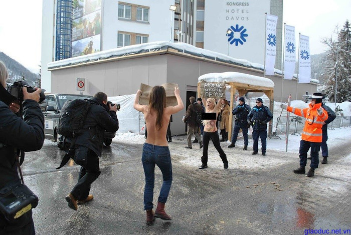 Phong trào FEMEN tại Davos, Thuỵ Sỹ