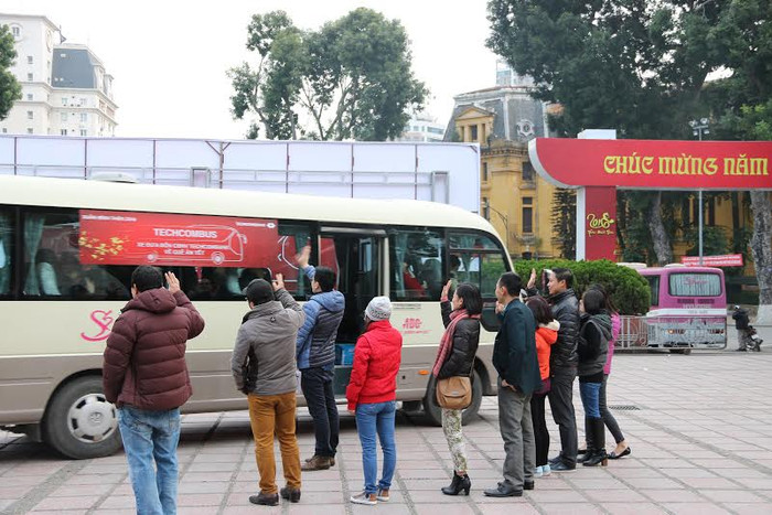 Lan tỏa niềm vui, đem điều bất ngờ tới trẻ em vùng cao ảnh 2